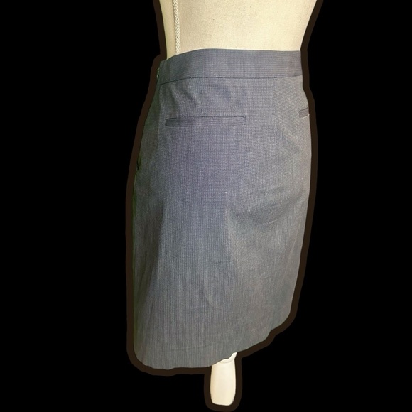 Theory Vintage ‘Lilous/Infinite’ Gray Micro Striped Pocketed Pencil Skirt Size 4 - Picture 3 of 14